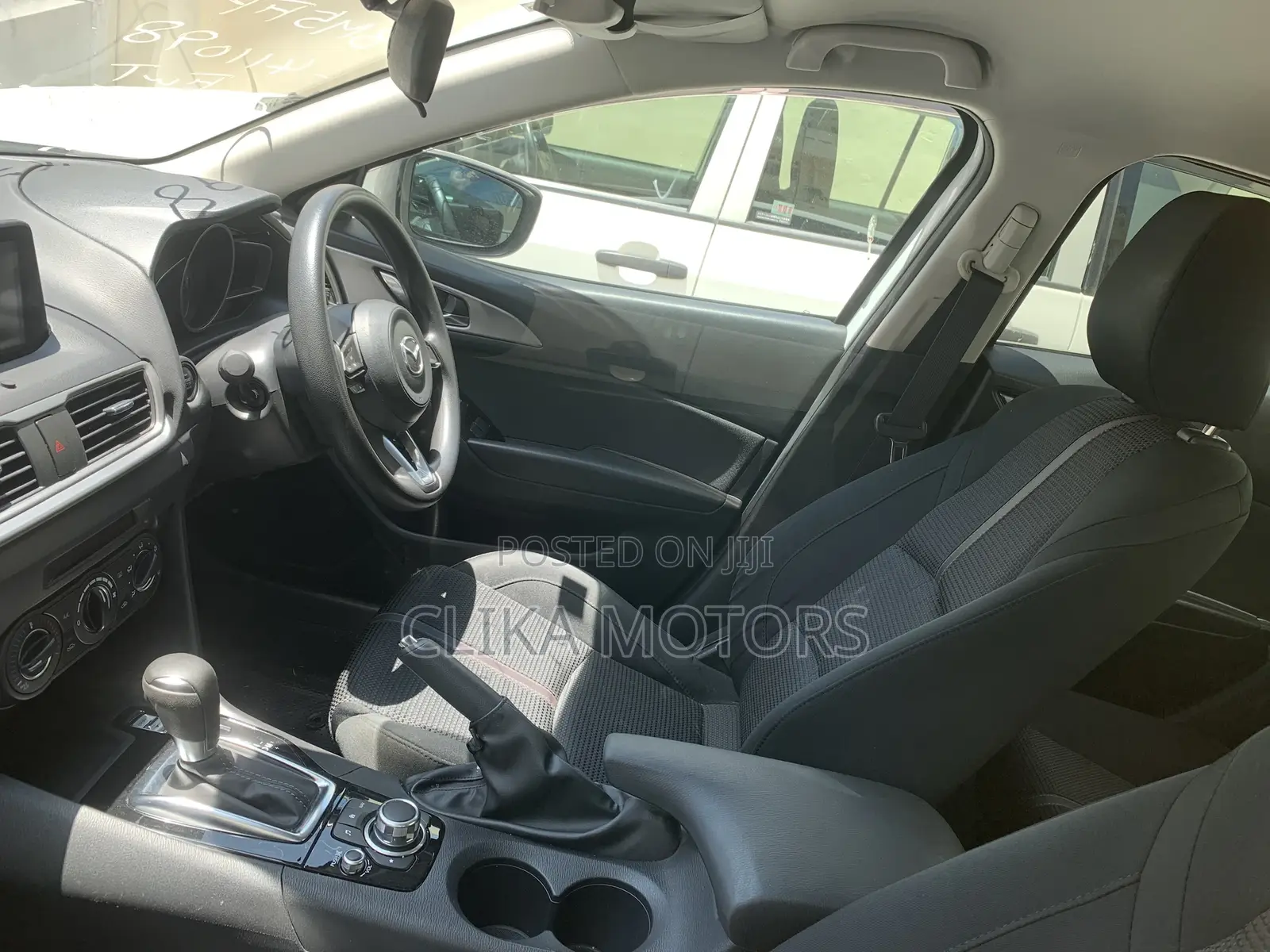 Mazda Axela 2018 White