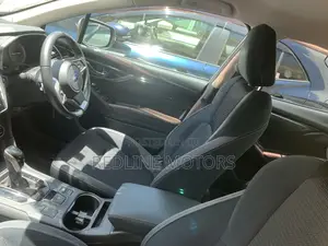 Subaru Legacy 2.5i AWD 2018 Silver