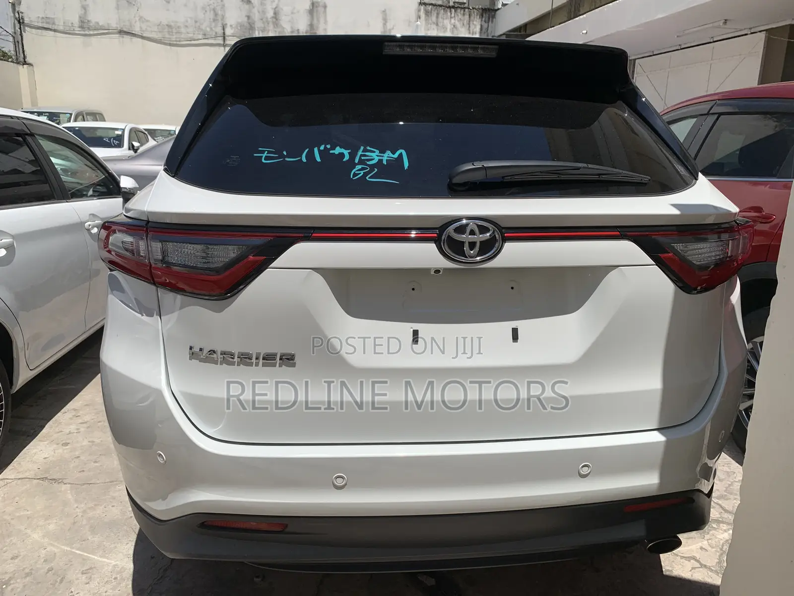 Toyota Harrier 2.0 4WD 2018 Off white