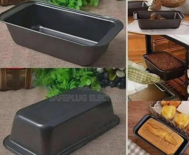 12 Holes Cupcake/ Bread - Large Baking Tin - main view