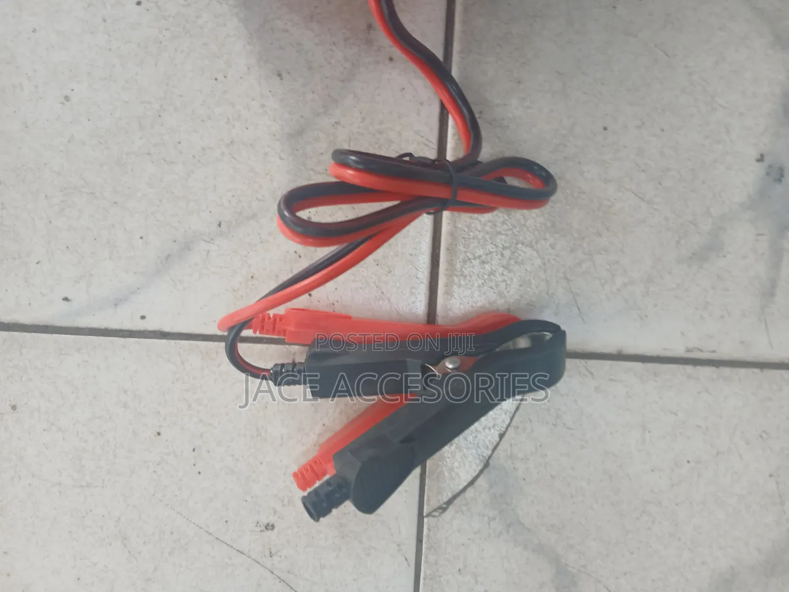New Foxsur Universal Battery Charger