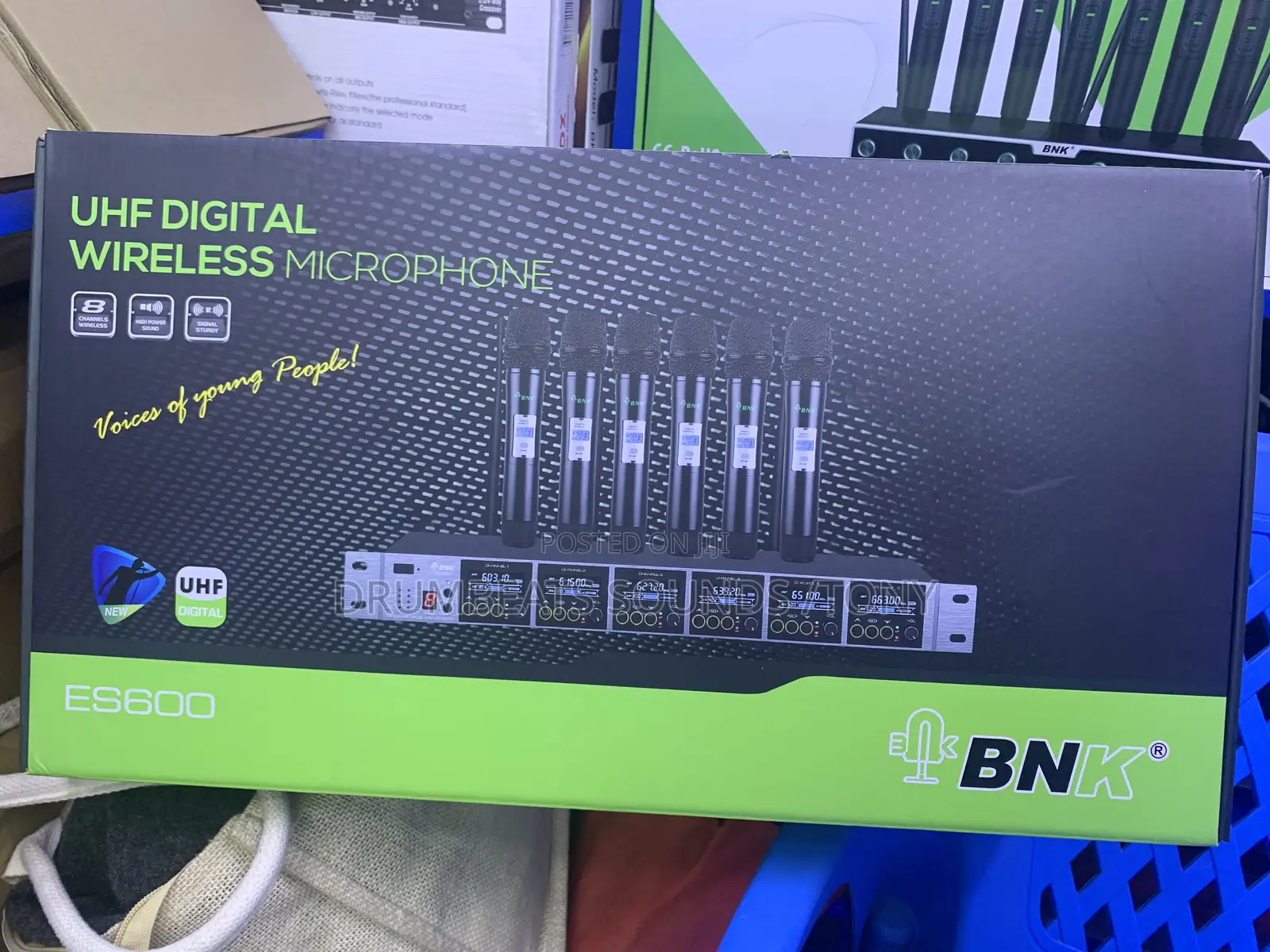 BNK Wireless Microphone Es600