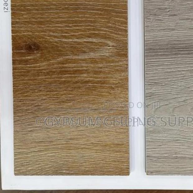 Laminate Flooring 12mm - thumbnail 4