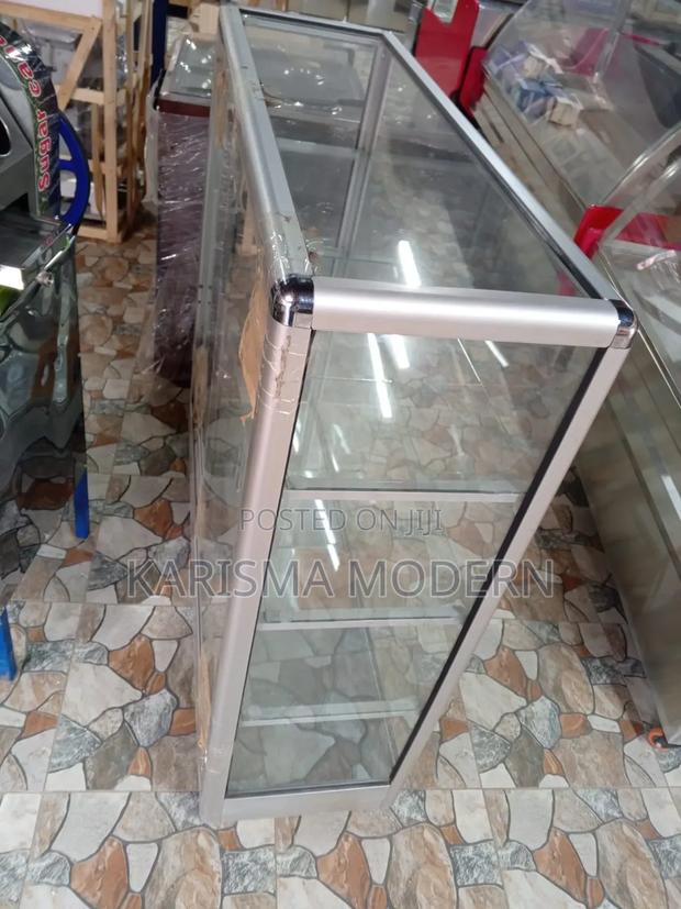 Display Professional Aluminium Glass Display