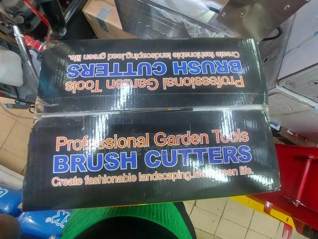 Box for a Gasoline-Powered Brush Cutter - thumbnail 3