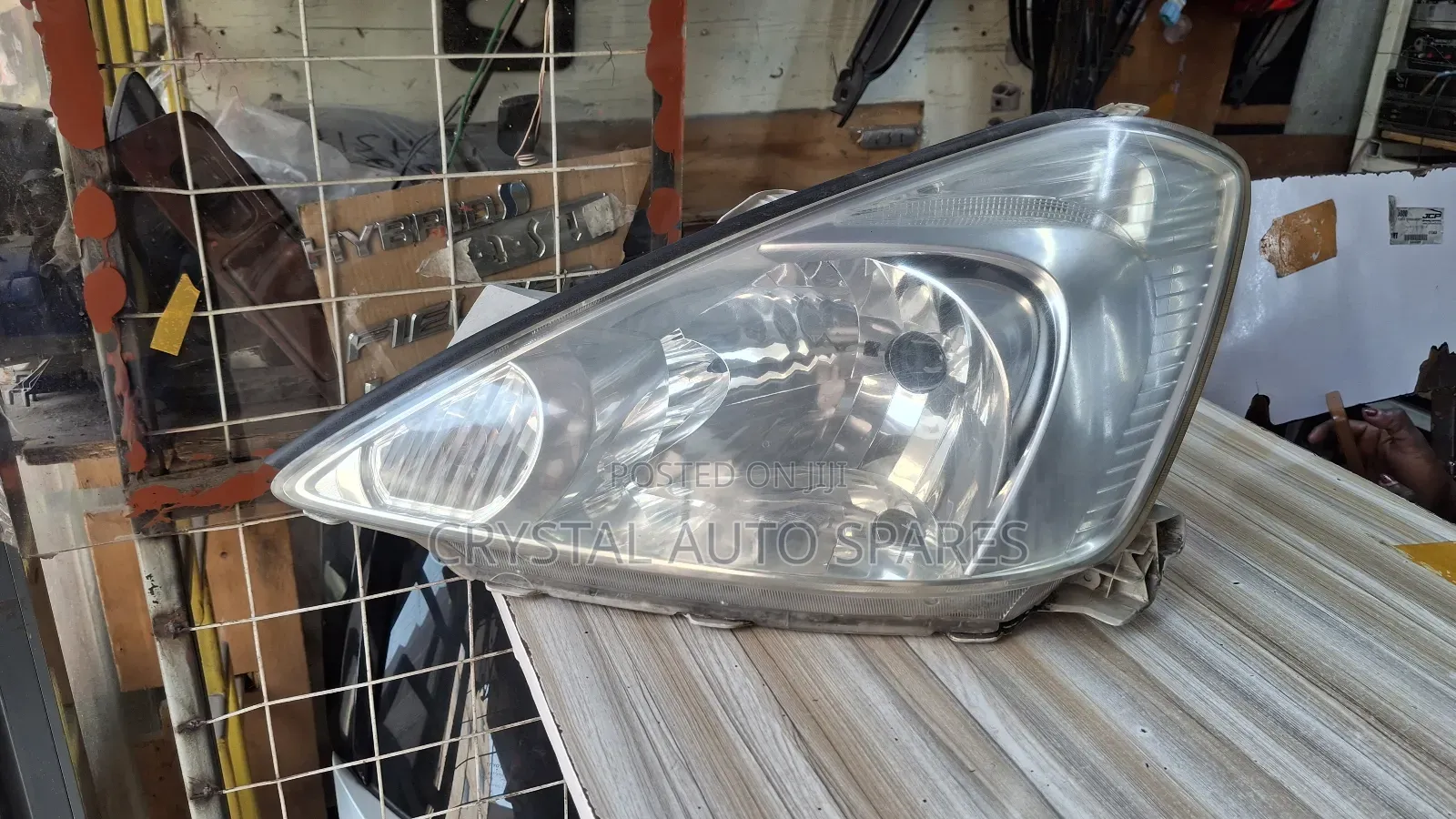 Allion 2005 Headlight