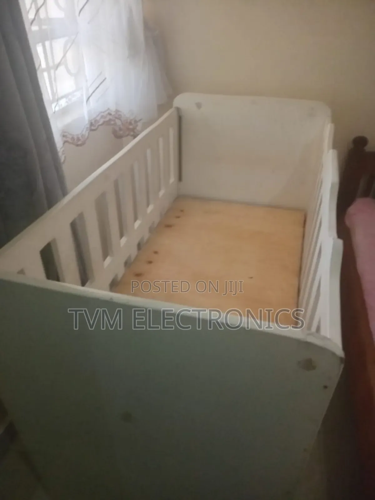 Quality Wooden Baby Cot