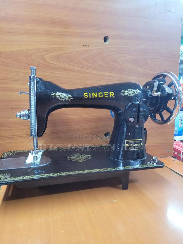 Singer Sewing Machine