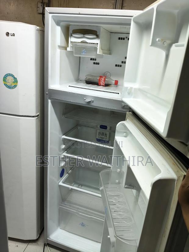 Whirlpool Double Doors Fridge - thumbnail 4