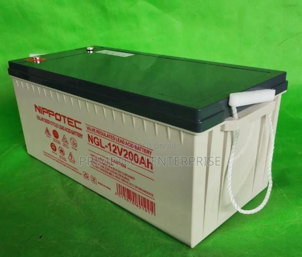 Deep Cycle Lead Acid Solar Battery 200ah - main view