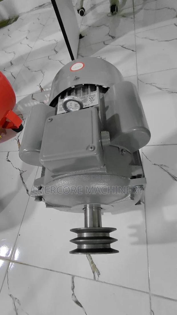 STCL 7.5hp Single Phase Motor Electric Powered - thumbnail 4