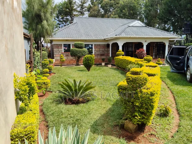 3bdrm House in Kiambaa Estate, Wareng for sale