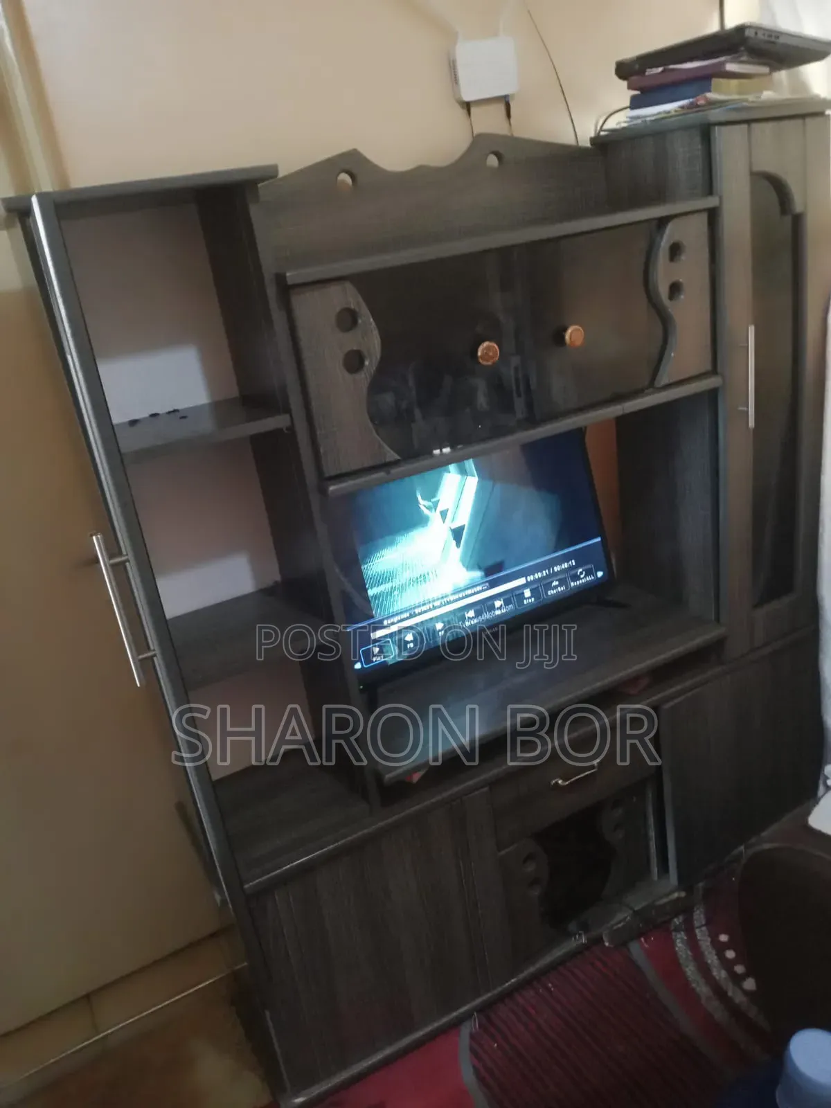 2 Layer Cupboards