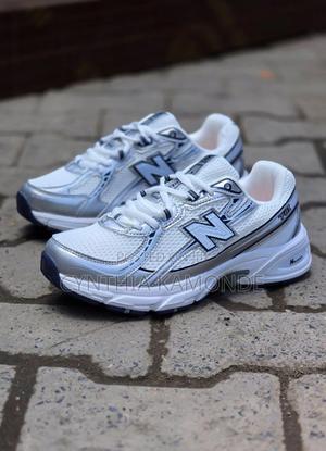New Balance 740 - thumbnail 2