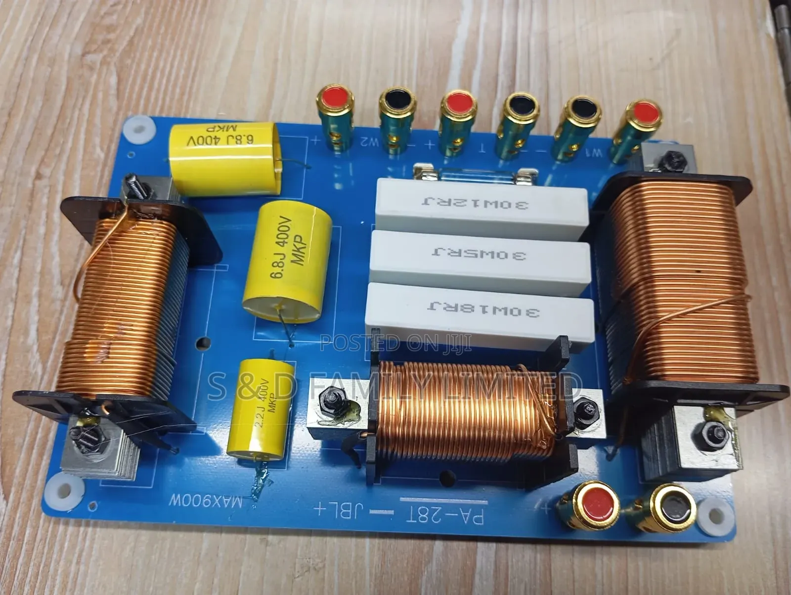 900 Watts JBL 3 Way Crossover
