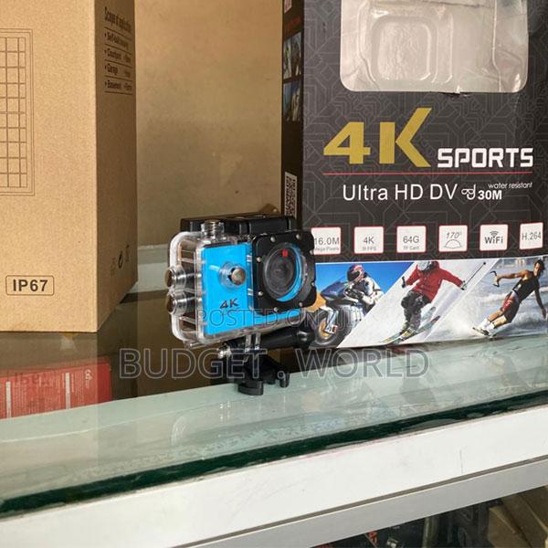 2.0" LCD 16mp 25fps 1080p 60fps 4x Wide-Lens Waterproof 30m