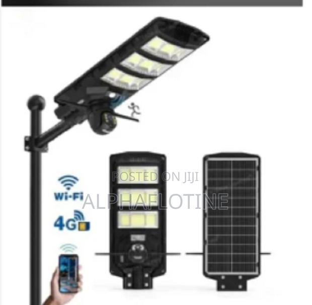 Solar Light 4g Solar Powered Ai CCTV Camera on 450w - main view