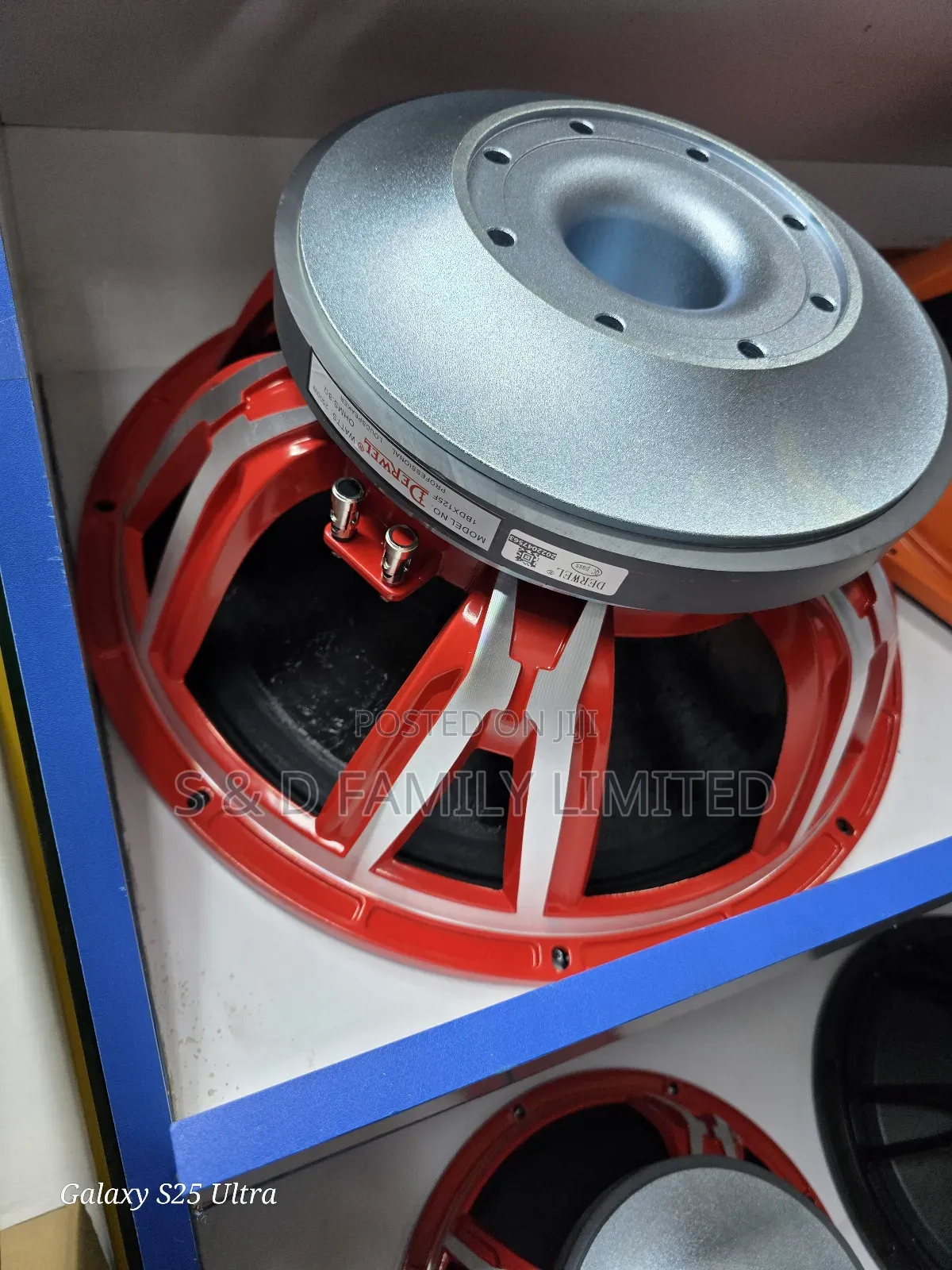 Derwel 1dbx125f Eighteen Inch Bass Speaker