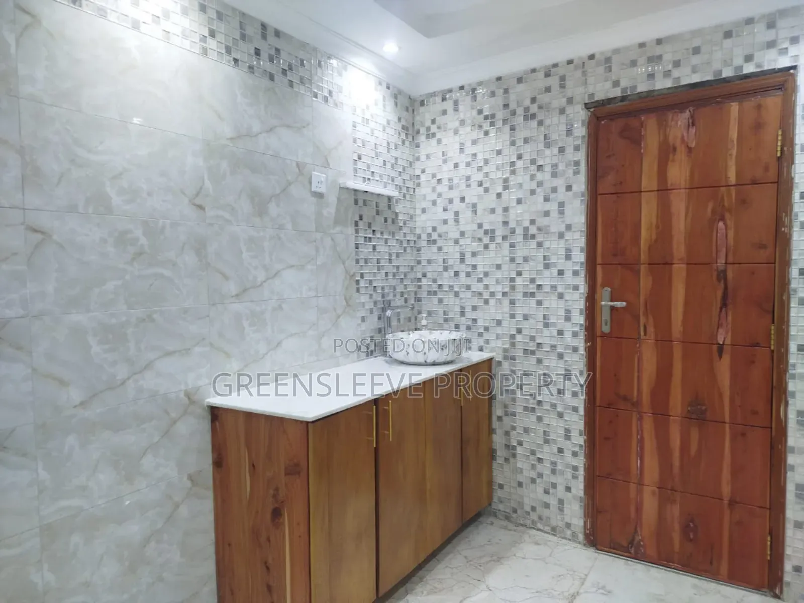 7bdrm House in Karen for rent