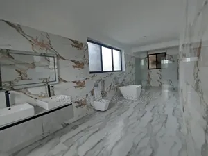 7bdrm Villa in Karen for rent