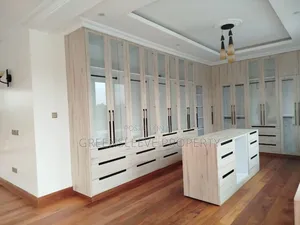 7bdrm Villa in Karen for rent