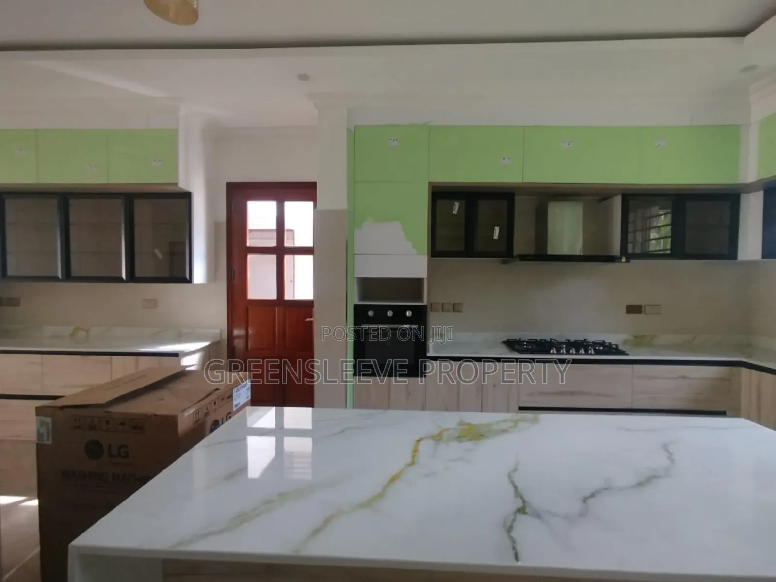 7bdrm Villa in Karen for rent