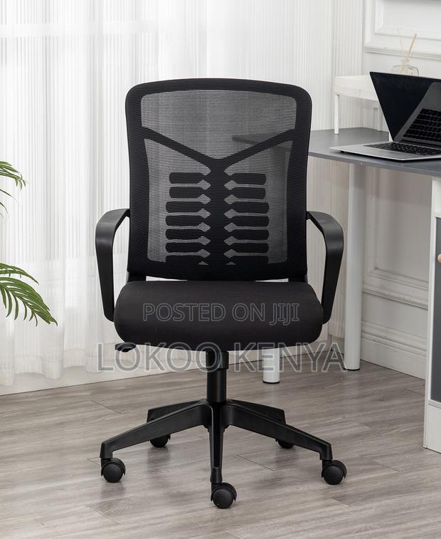 Office Chair : Mid Back Ergonomic Task Chair (Black) - thumbnail 5