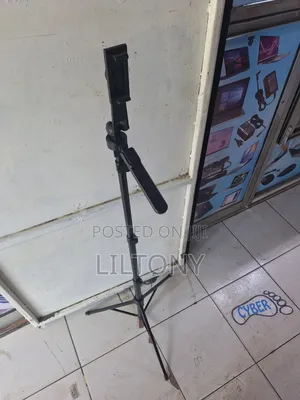 2mtr Tripod With Bluetooth Handle