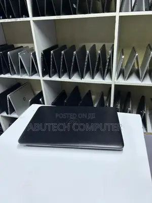 Laptop HP EliteBook 820 G2 8GB Intel Core I5 HDD 500GB
