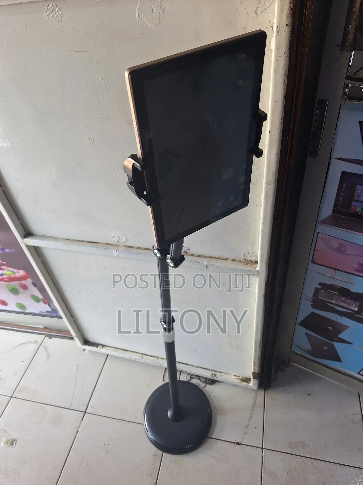 Tablet or Two Phones Tripod