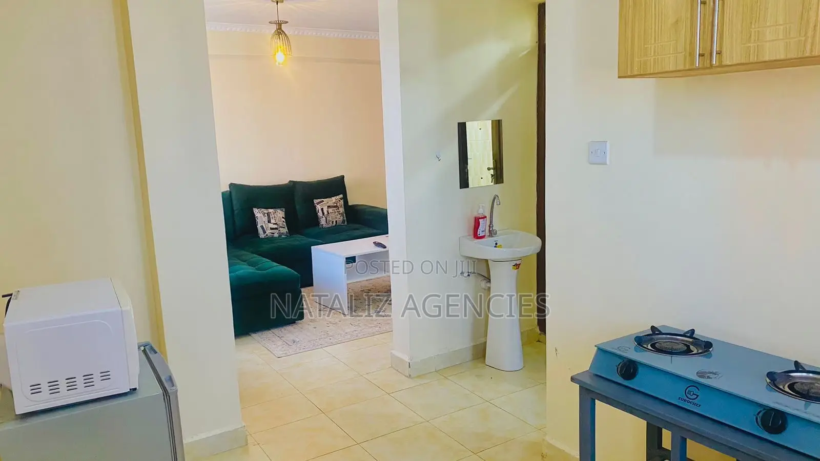 One Bedroom Airbnb in Utawala