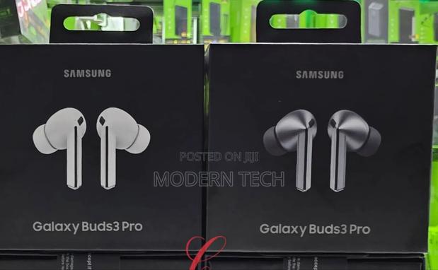 Samsung Galaxy Buds 3 Pro - main view