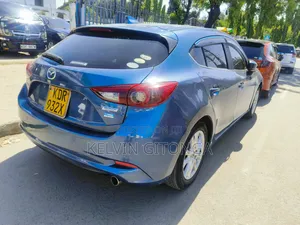 Mazda Axela 2018 Blue