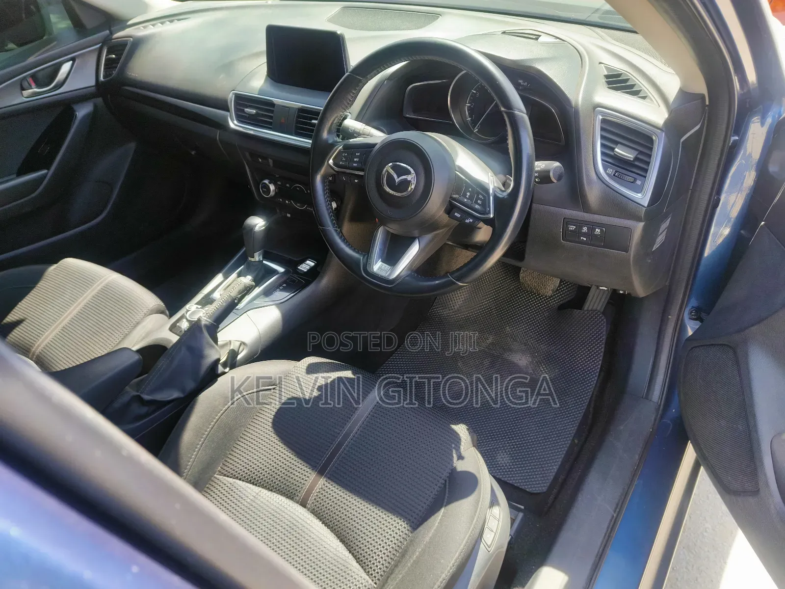 Mazda Axela 2018 Blue