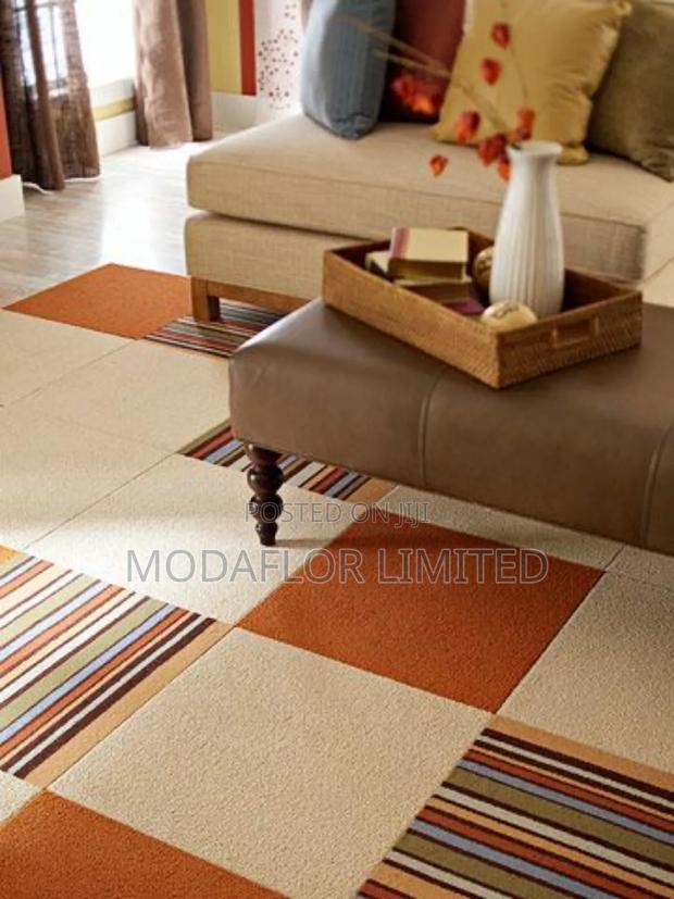 Carpet Tiles for Stylish Neat Floors – Easy Cleaning - main view