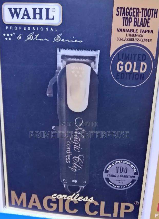 Wahl Professional Cordless Balding Clipper Gold