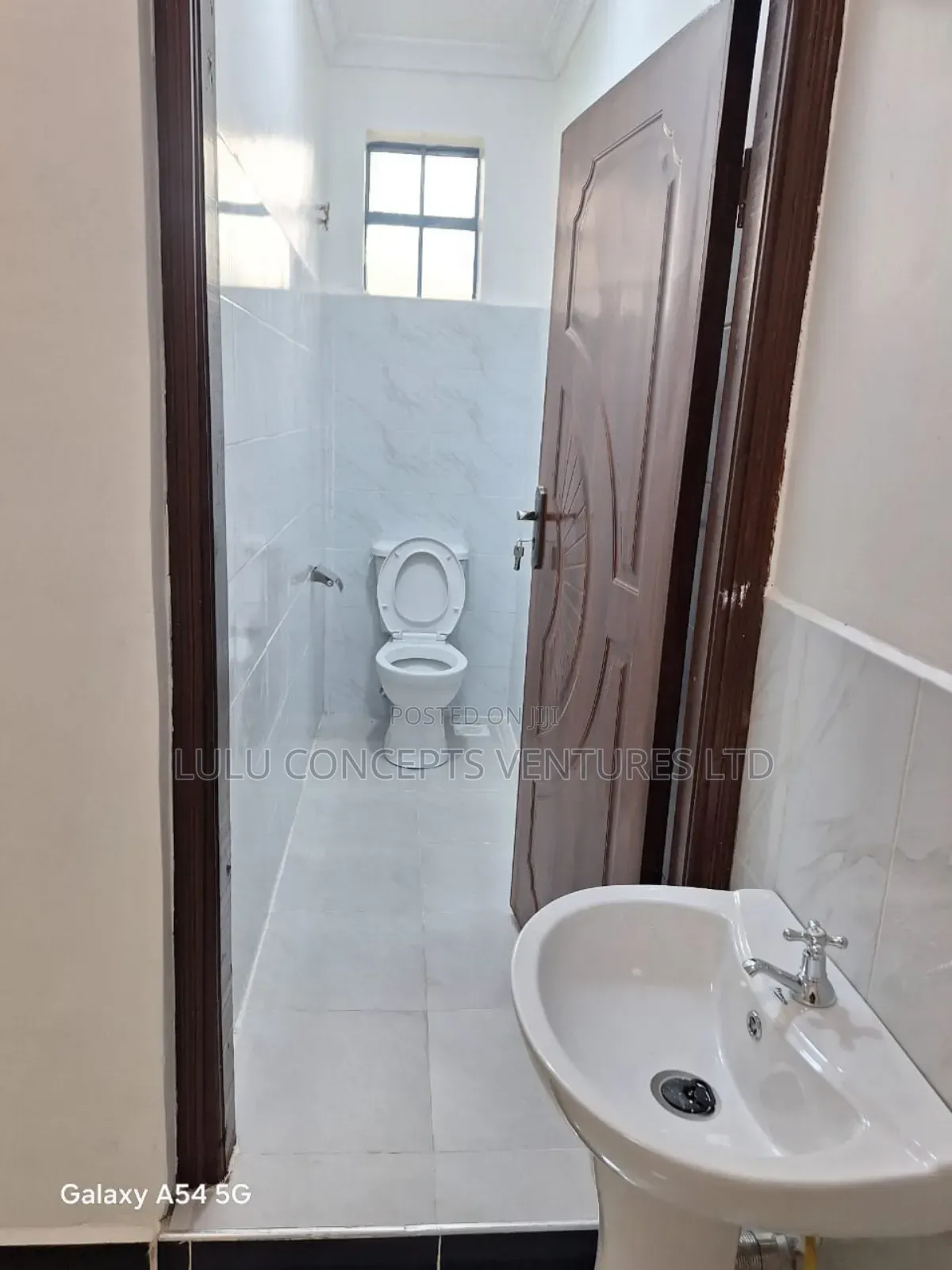 3bdrm Bungalow in Kimbo for sale