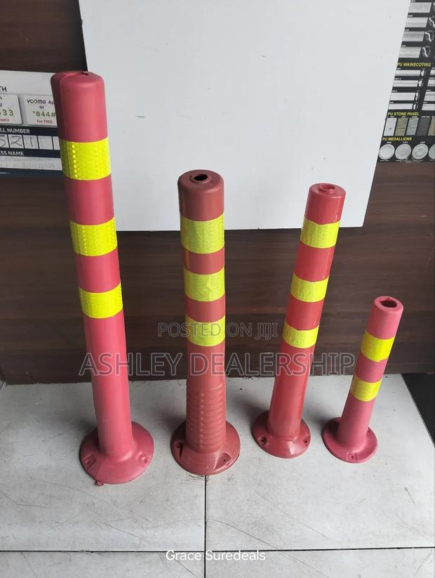 Flexible Bollard Warning Post - thumbnail 2
