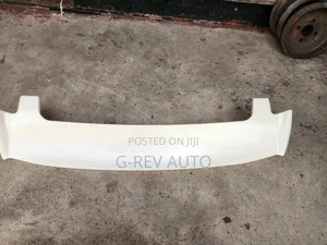 Toyota Vitz Boot Spoiler.