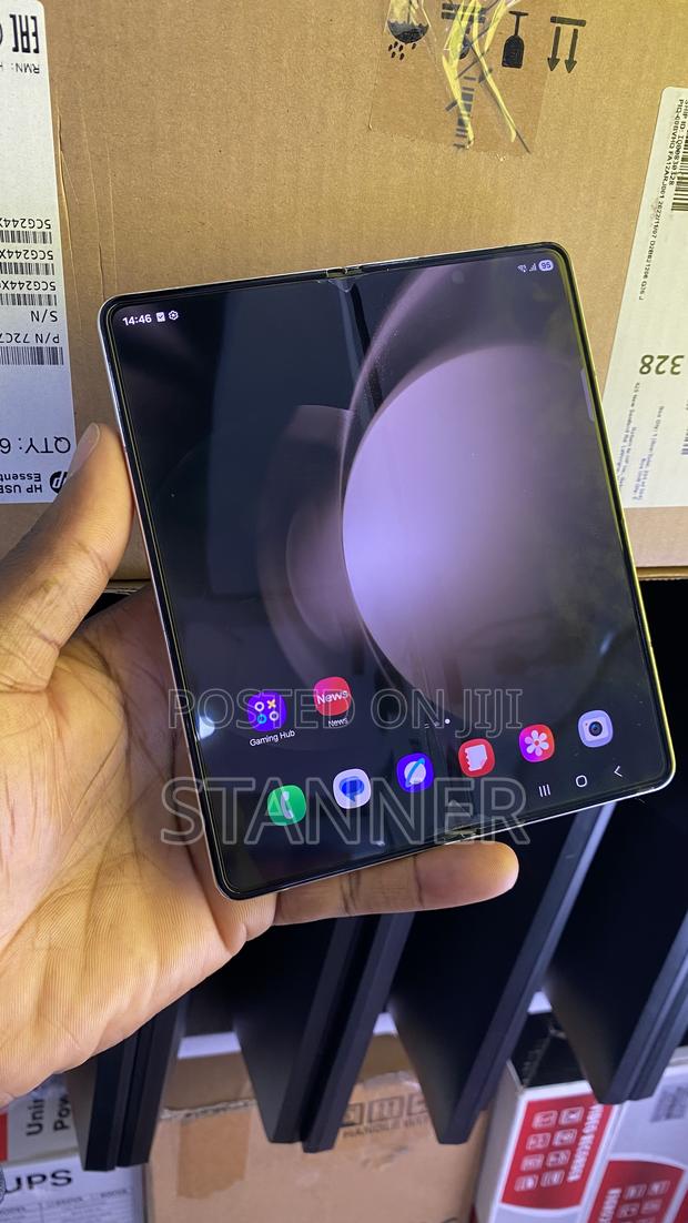 Samsung Galaxy Z Fold 5 512 GB White - thumbnail 3