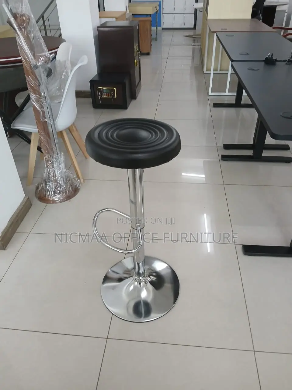 Sleek, Stylish Comfortable Chrome Bar Stool