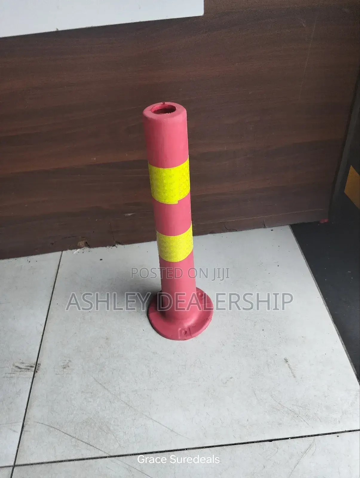 Reflective Bollard