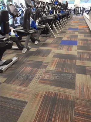 Plain Color Carpet Tiles Available