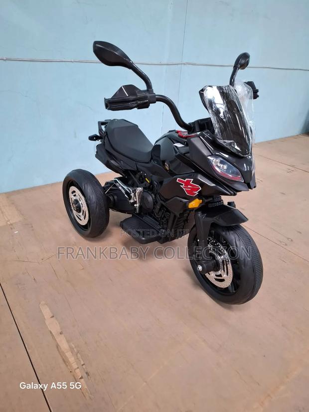 Rechargeable 3-Wheel Kids Motorbike