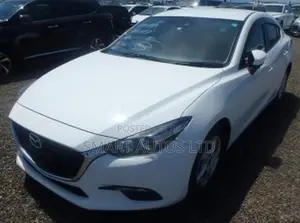 Mazda Axela 2018 Pearl