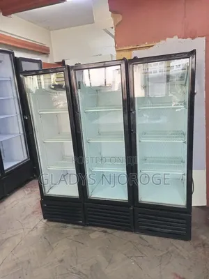 Well Maintained 300l Display Fridge