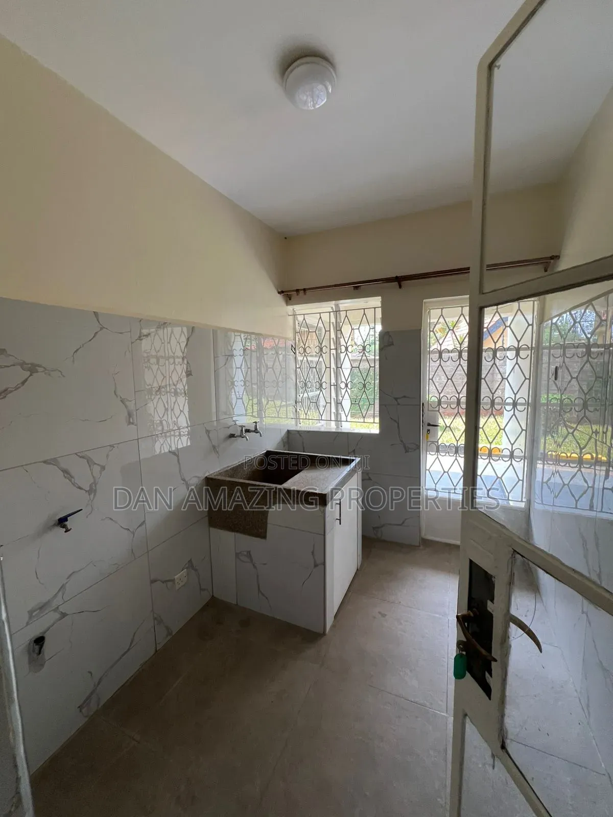 6bdrm Maisonette in Loresho On 1/2 Acre for rent