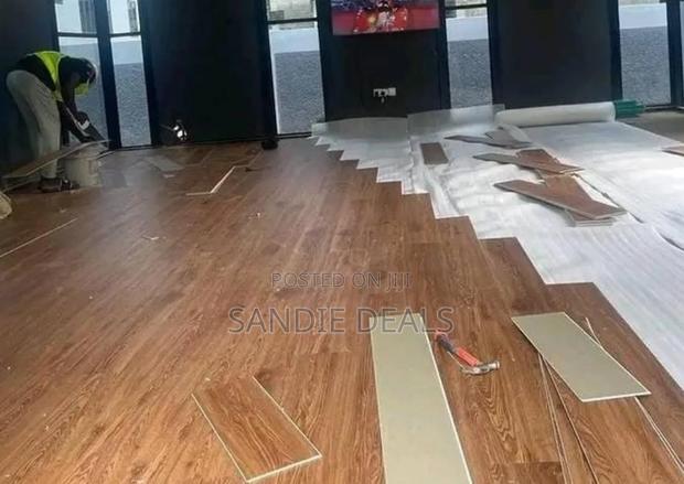 SPC Laminates/SPC Flooring
