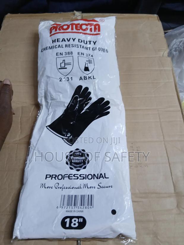 Professional Rubber Gloves - thumbnail 2