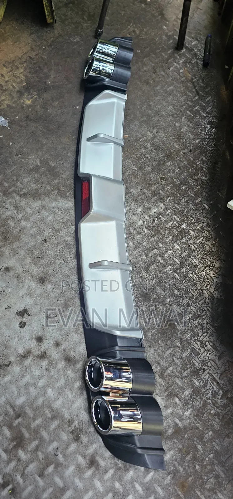 Toyota Fielder Rear Bumper Kit / Diffuser